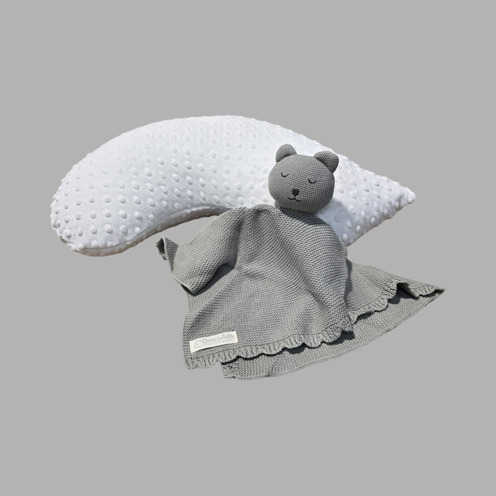 Travel Nursing Pillow (Compact & Supportive) | Luna Lullaby